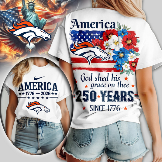 DB Premium NFL America God Shed His Grace On Thee Women Shirt DDT  NTL