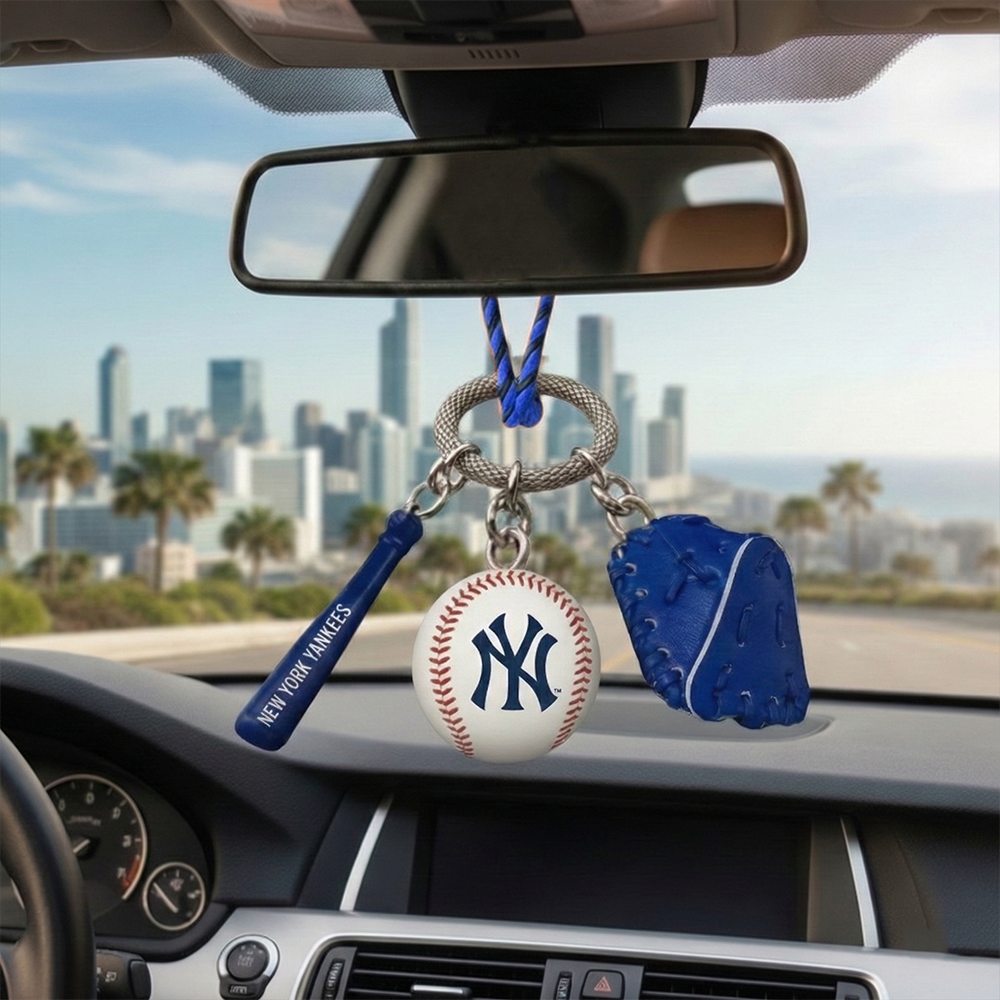 NYY x MLB Car Rearview Mirror Charm NAK TTT