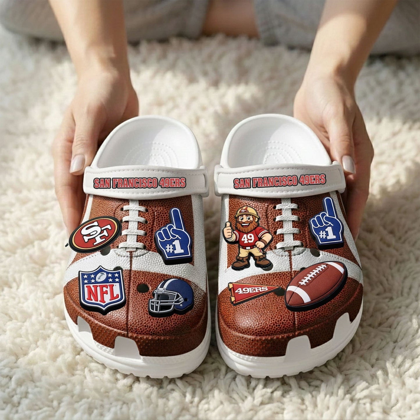 PREMIUM NFL X SF CLOGS WITH CHARMS NDT NHM