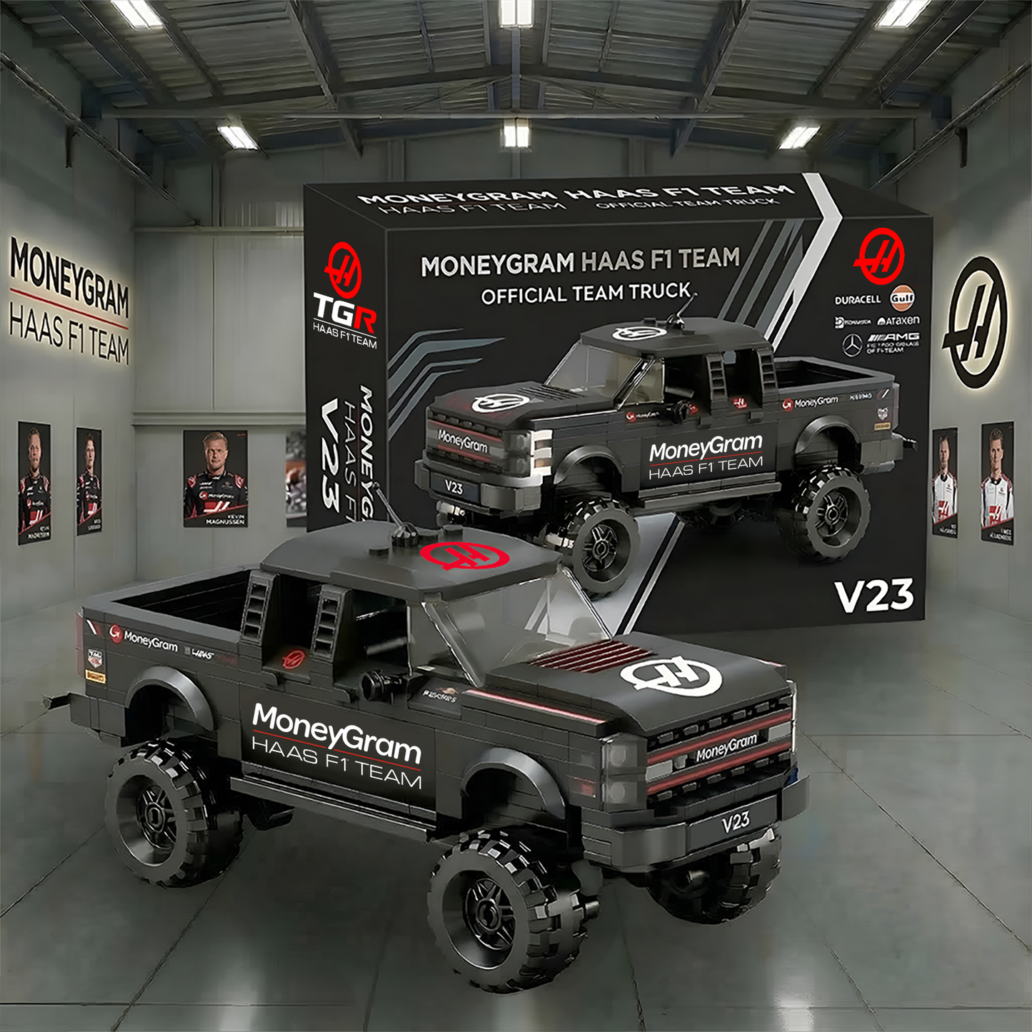 HA__Official LEGO Formula One Team Monster Trucks NAK TTT