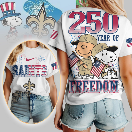 NOS Premium NFL Peanuts 250 Years Of Freedom 3D Shirt DDT NTL